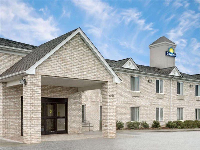 Days Inn By Wyndham Greensboro Nc Eksteriør billede