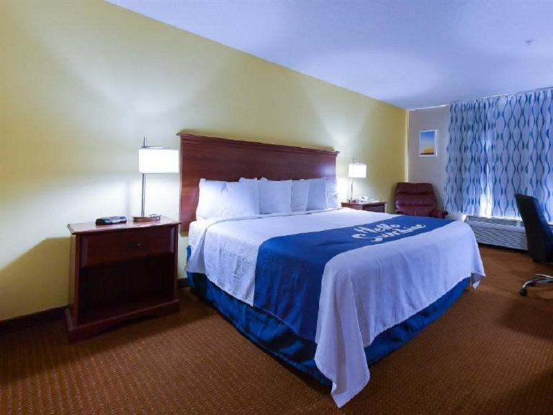 Days Inn By Wyndham Greensboro Nc Eksteriør billede