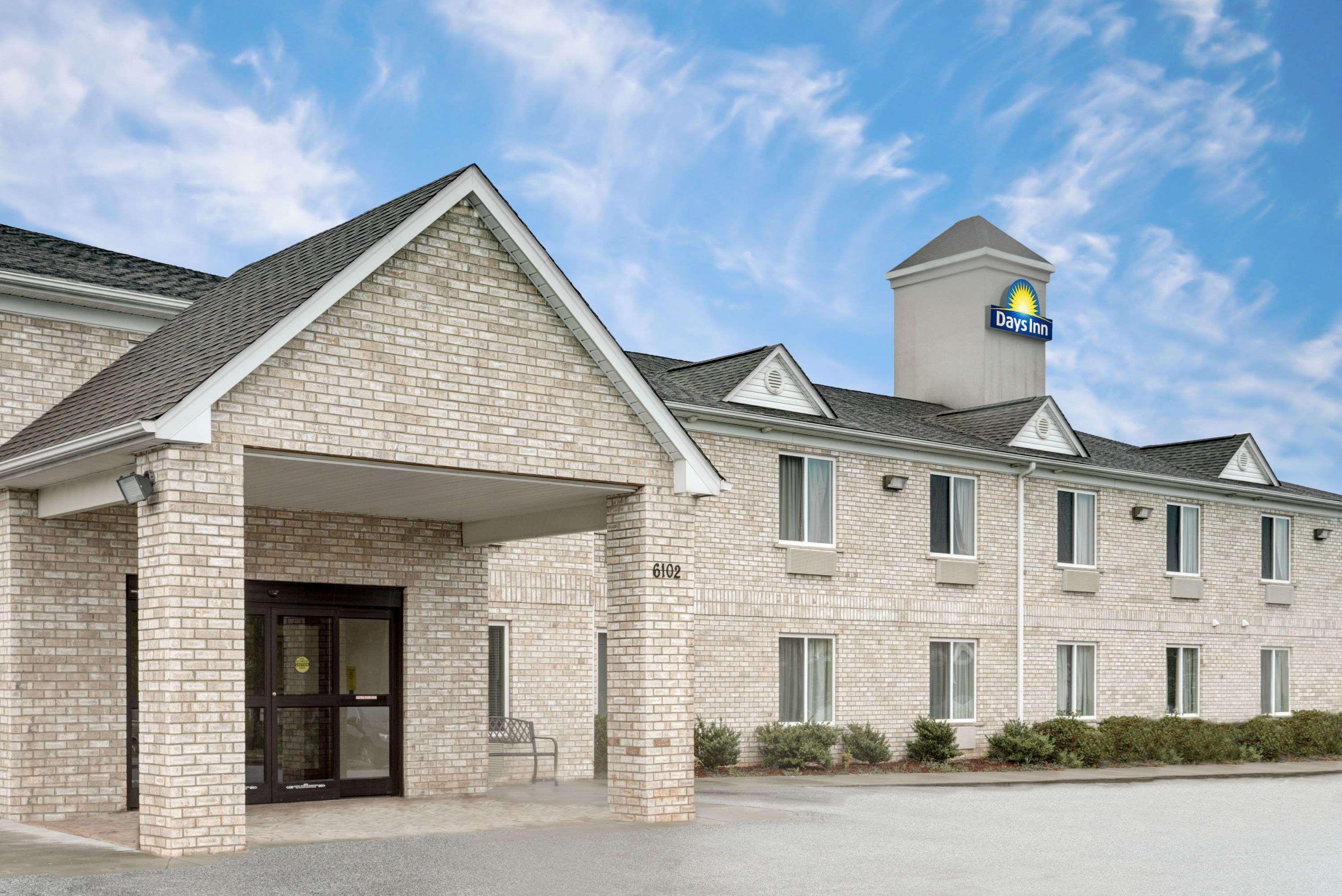 Days Inn By Wyndham Greensboro Nc Eksteriør billede